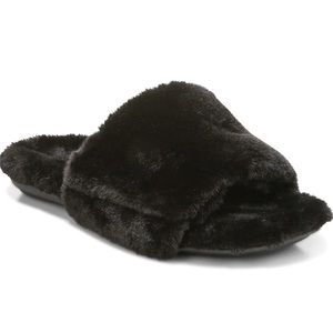 Vionic Chakra Dream Women's Slip-On Cozy Slippers